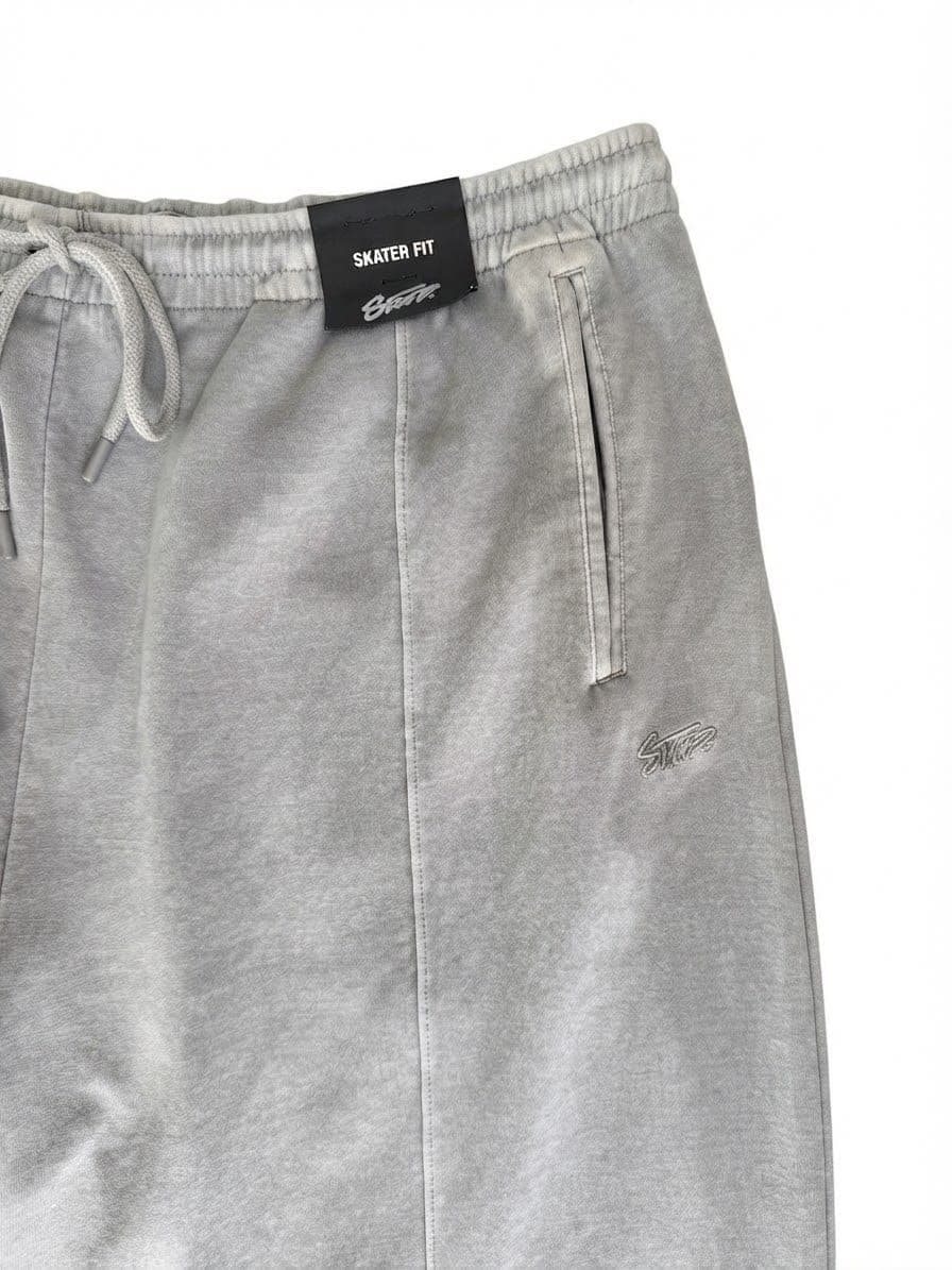 SKATER FIT FLEECE JOGGERS — 2