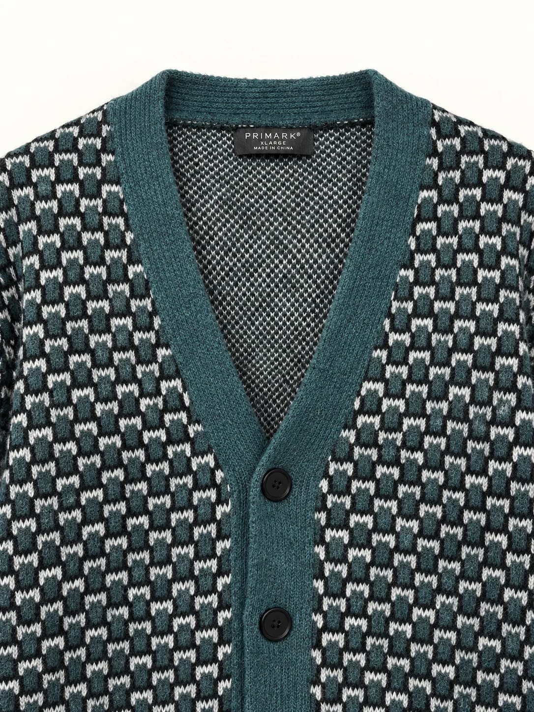 GEOMETRIC PATTERN BUTTON CARDIGAN — 2